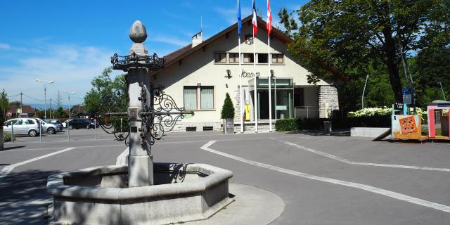 mairie-dambilly-2.jpg