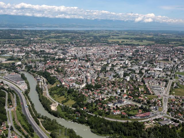 Photo aerienne d'Annemasse. Photo Lucien Fortunati