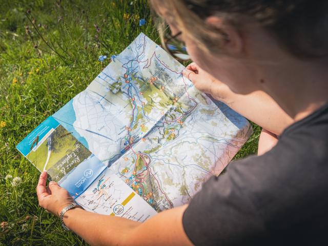 Mapa turístico de Monts du Genevois