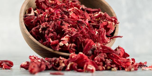 dry-hibiscus-tea-in-wooden-bowl-freepik-azerbaijan-stockers-bd.jpg