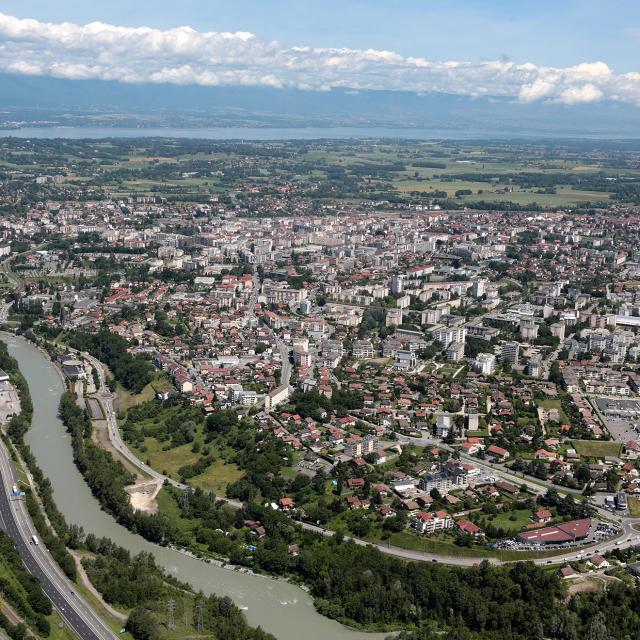 Vue aérienne sur Annemasse